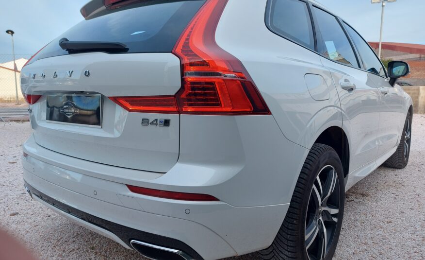 VOLVO XC60 B4 2.0D R-DESIGN AWD