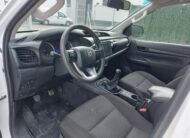 TOYOTA HILUX 2.4D DOBLE CABINA GX