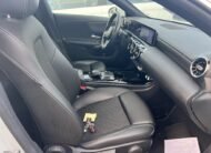 MERCEDES-BENZ CLA 200D AUTO DCT