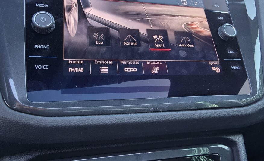 VOLKSWAGEN TIGUAN 2.0TDI RLINE DSG7