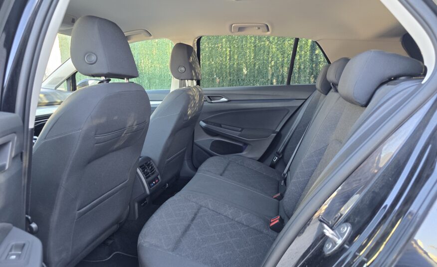 VOLKSWAGEN GOLF VIII 2.0TDI LIFE